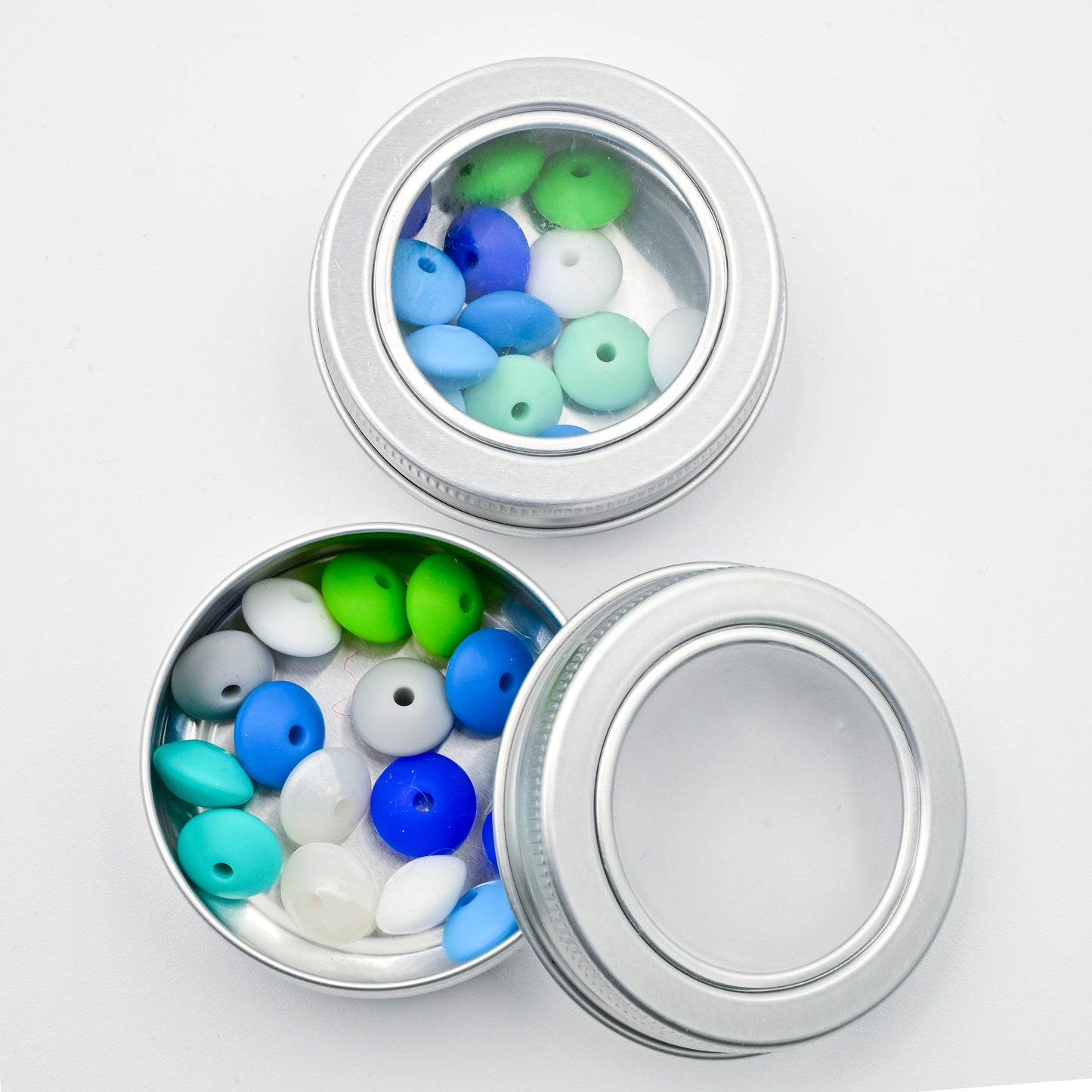 Needle Stoppers - Tin of 8 pairs, Flying Saucers
