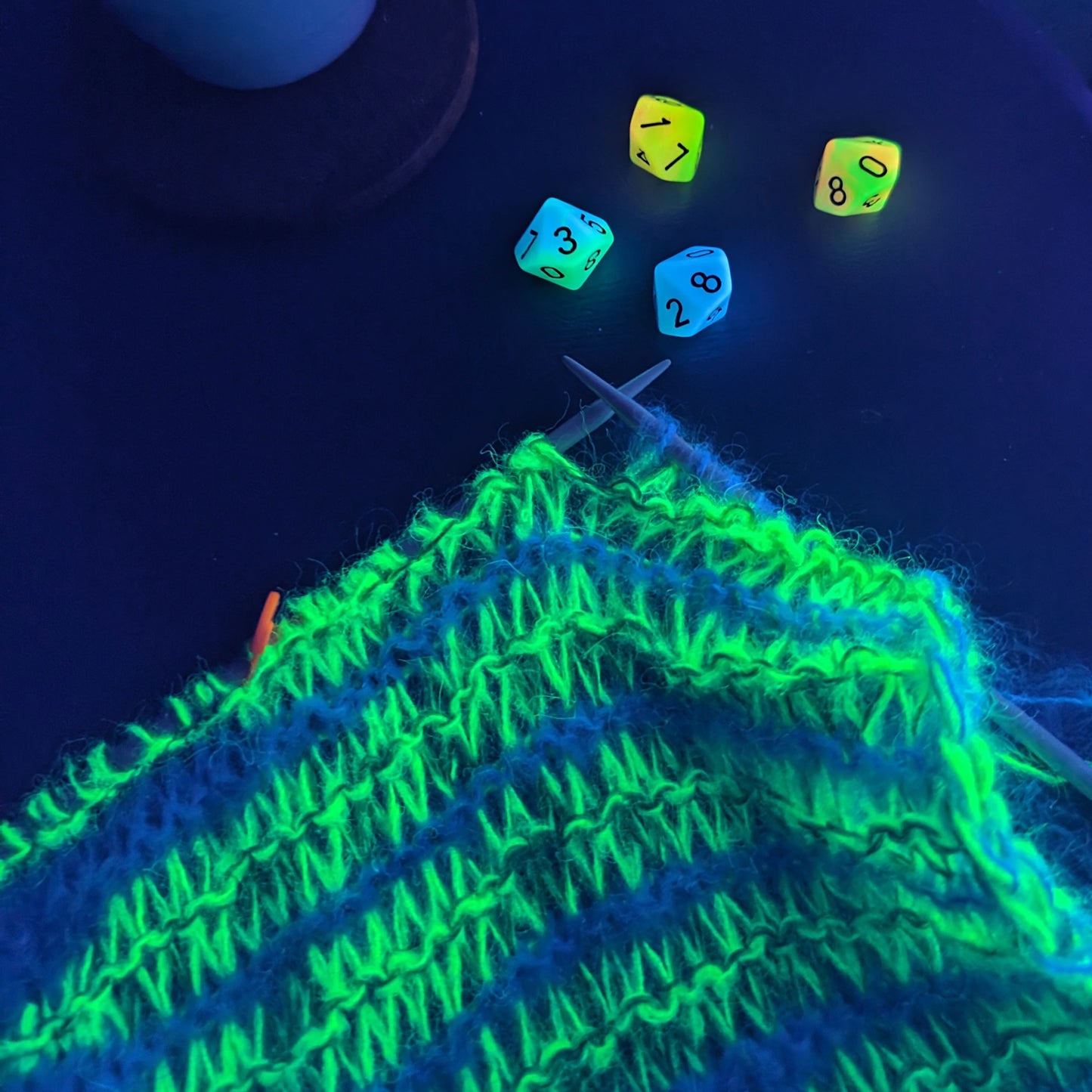 Abacus Wrap Algorithmic Knitting Pattern