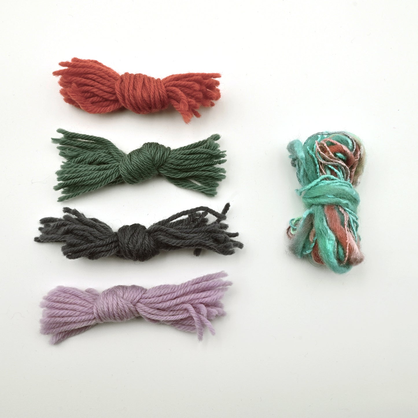 Shaggy Wall Hanging Project Kit With Pattern and Latch Hook Tool
