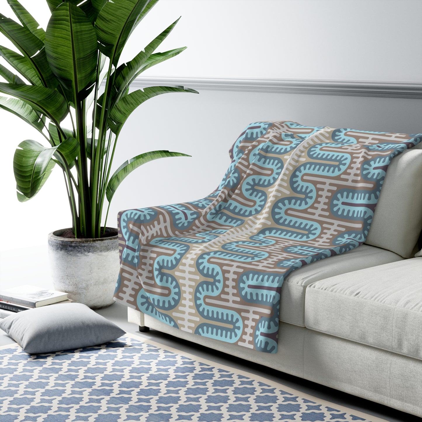 Big Wiggle Sherpa Fleece Blanket - Arctic Frost Colorway