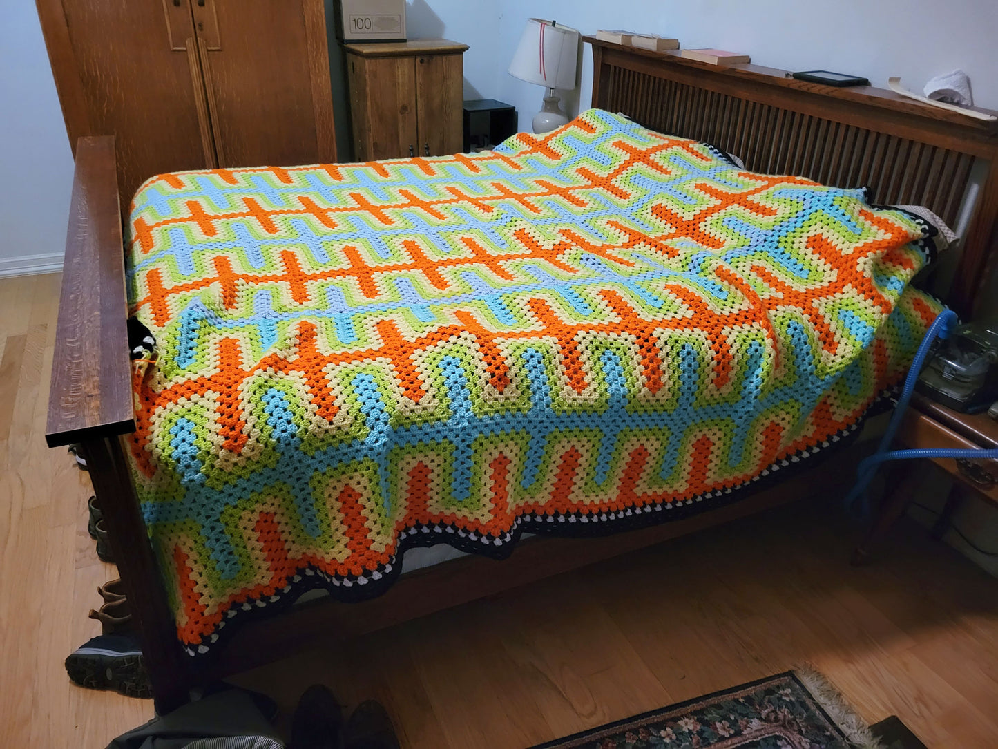 Stacktangle Blanket