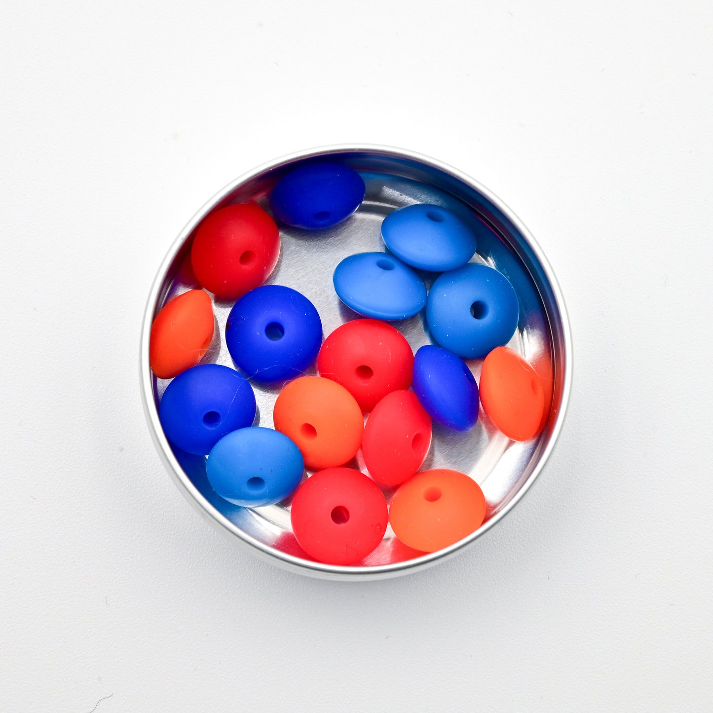 Needle Stoppers - Tin of 8 pairs, Flying Saucers