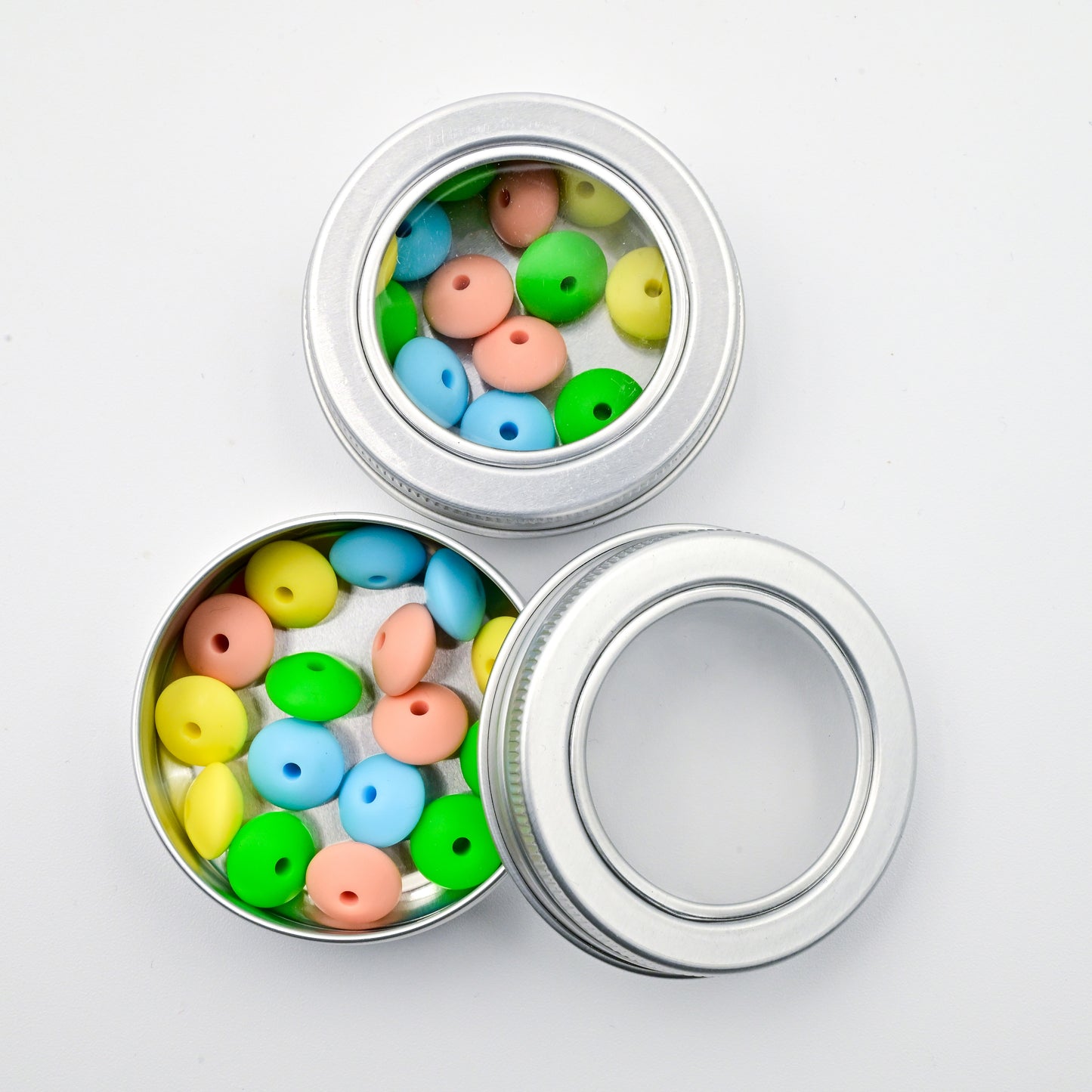 Needle Stoppers - Tin of 8 pairs, Flying Saucers