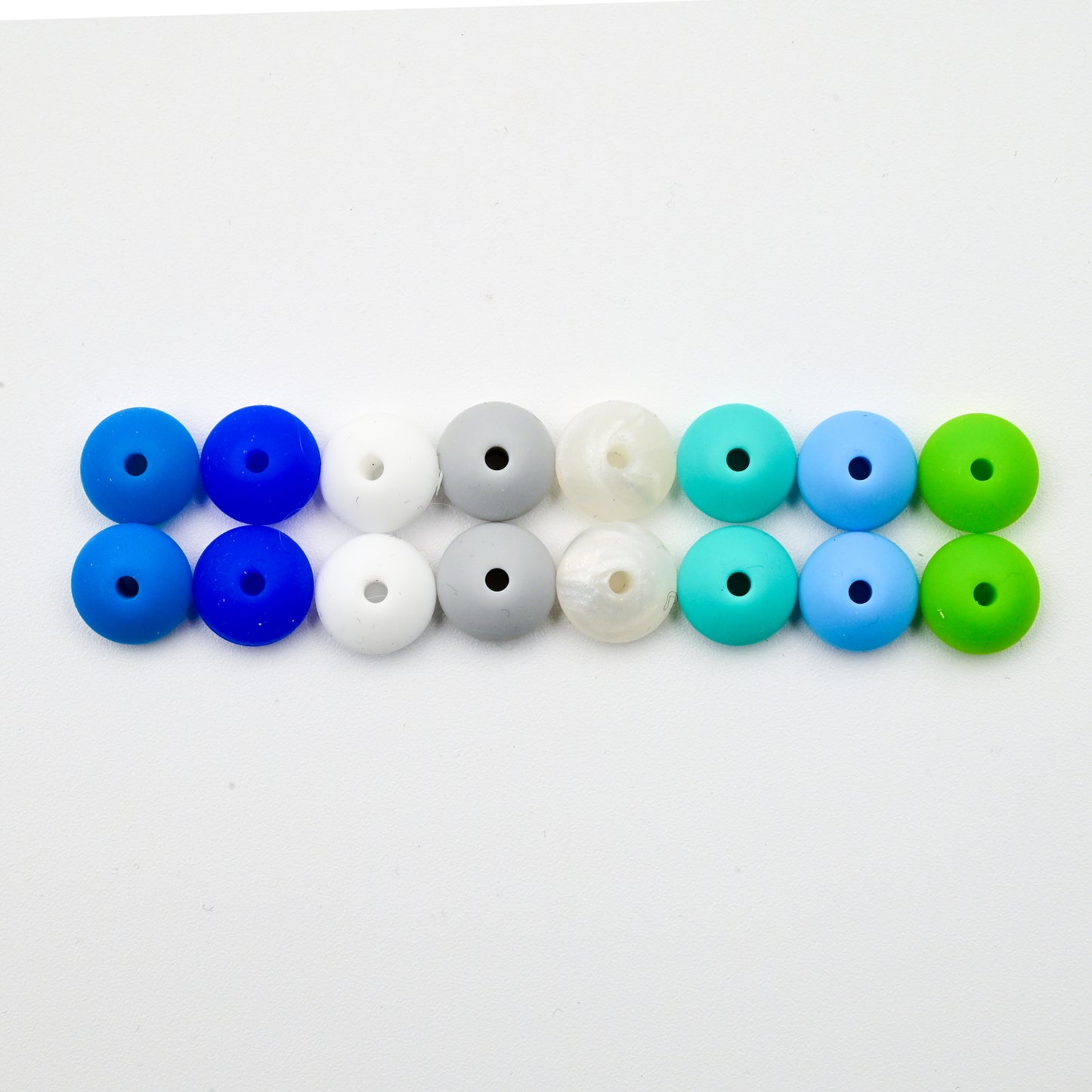 Needle Stoppers - Tin of 8 pairs, Flying Saucers