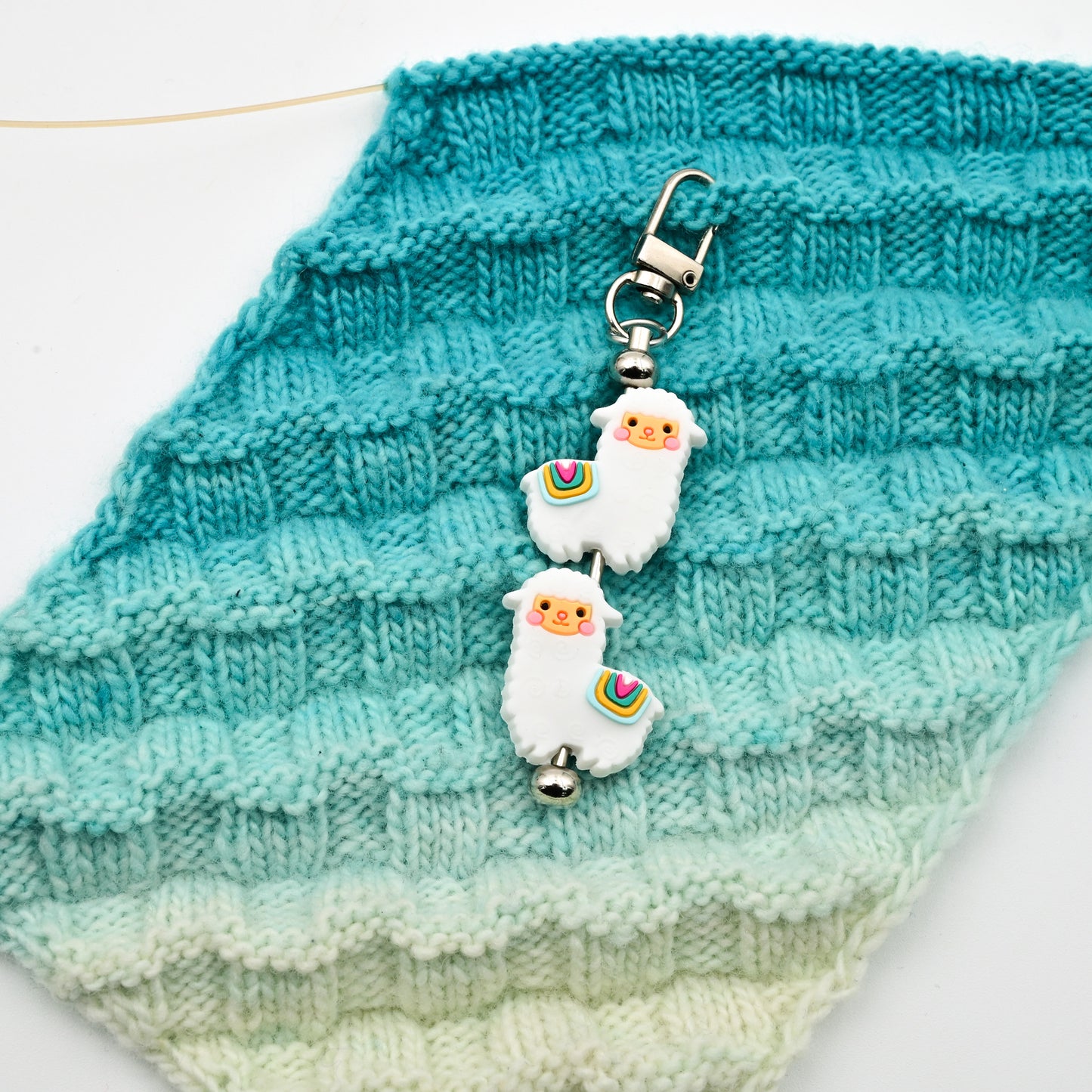 Needle Stoppers and Stopper Keeper Set - Alpacas