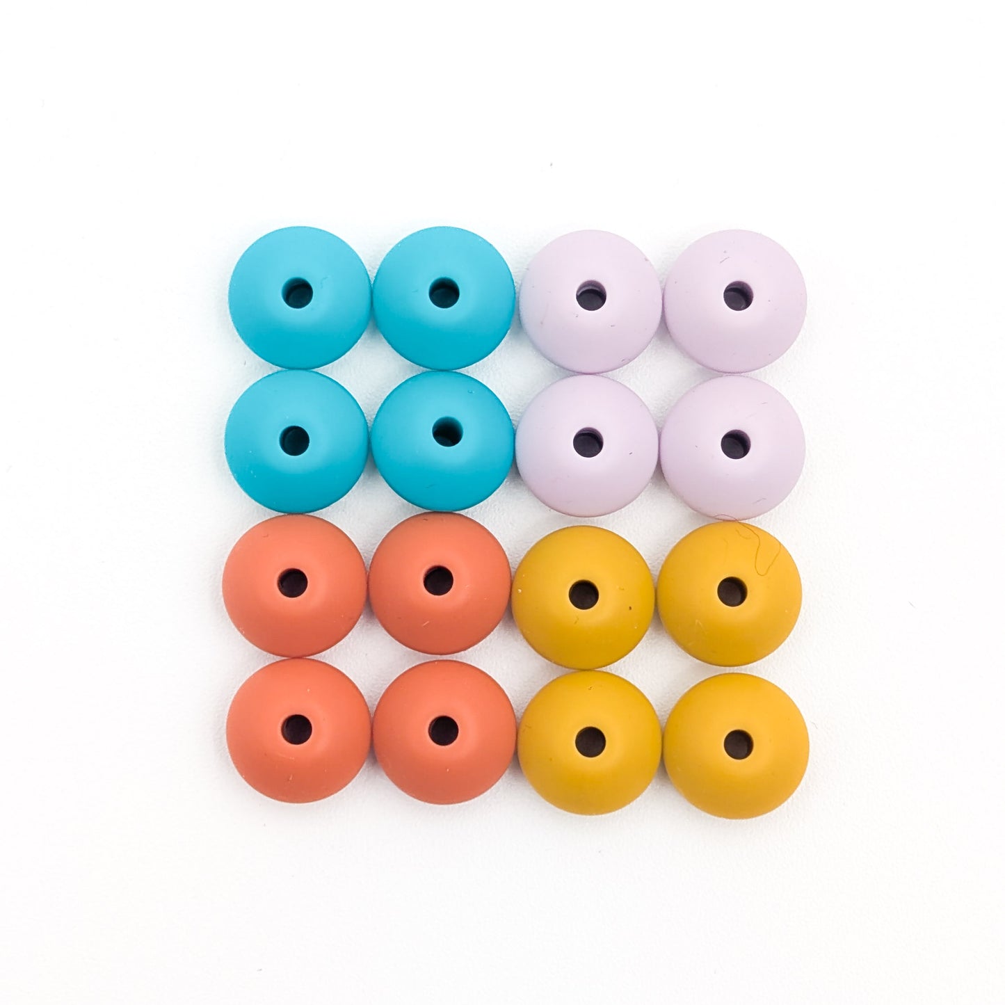 Needle Stoppers - Tin of 8 pairs, Flying Saucers