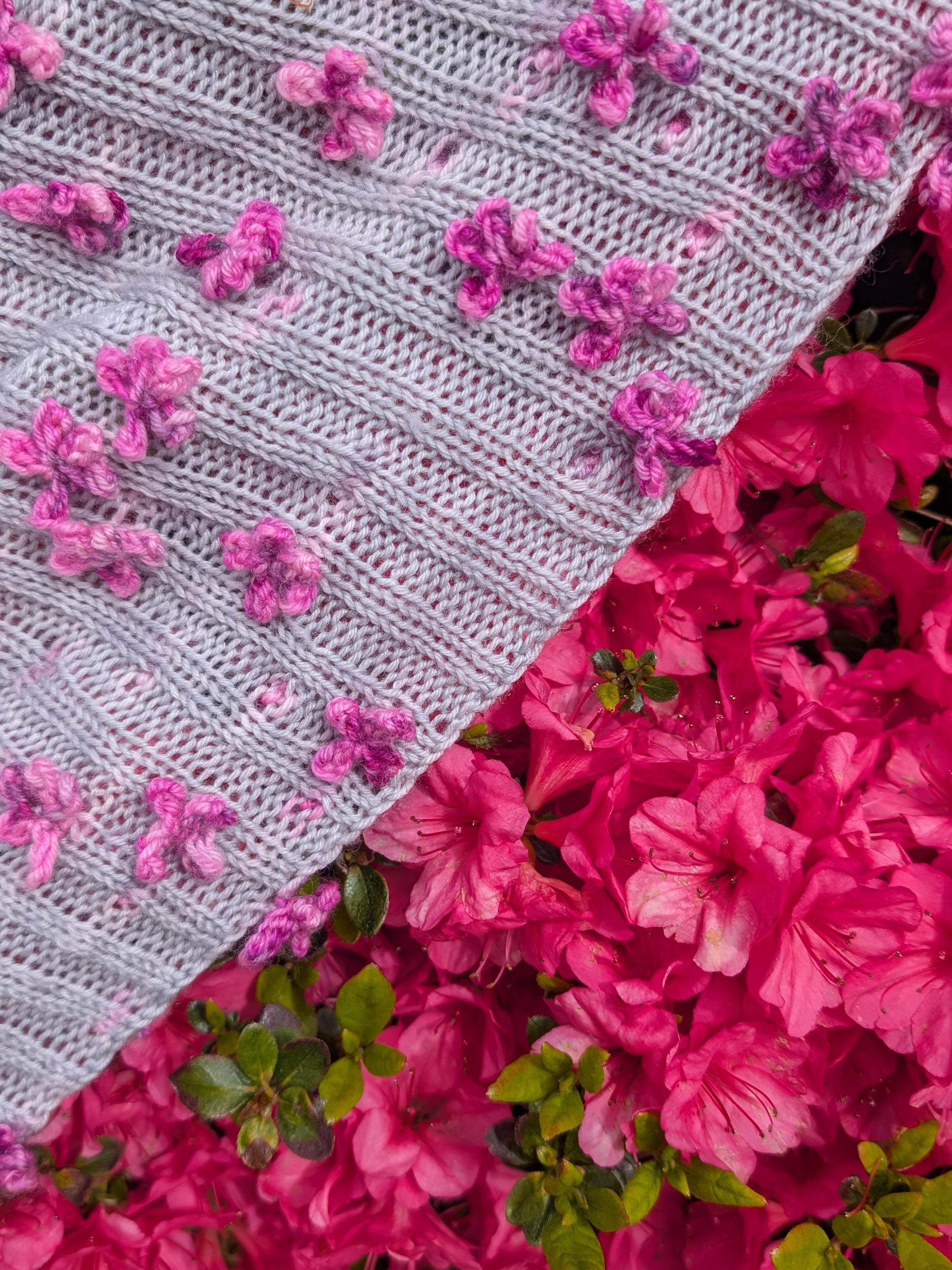 Floral Bouquet Shawl Downloadable Knitting Pattern – Xandy Peters