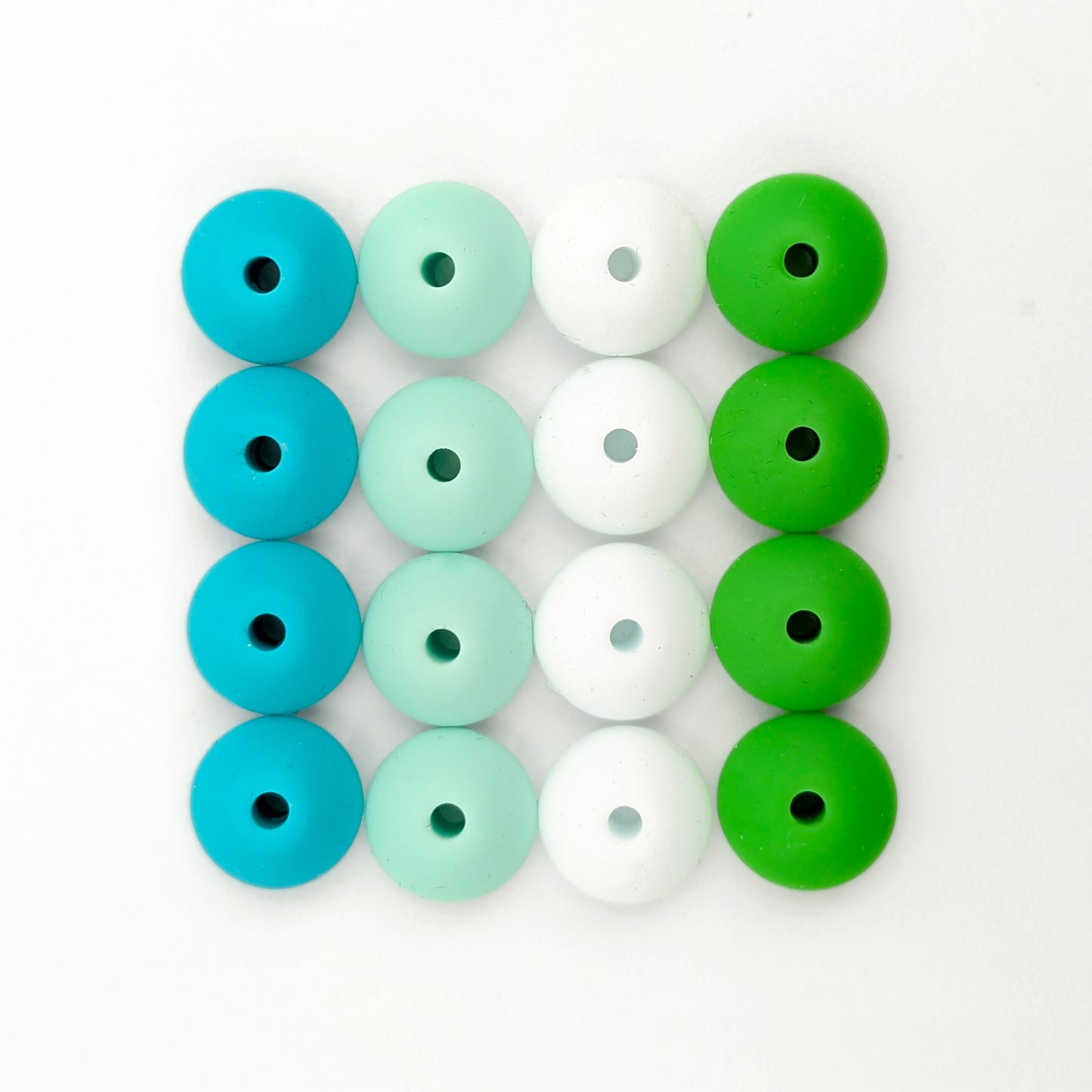 Needle Stoppers - Tin of 8 pairs, Flying Saucers