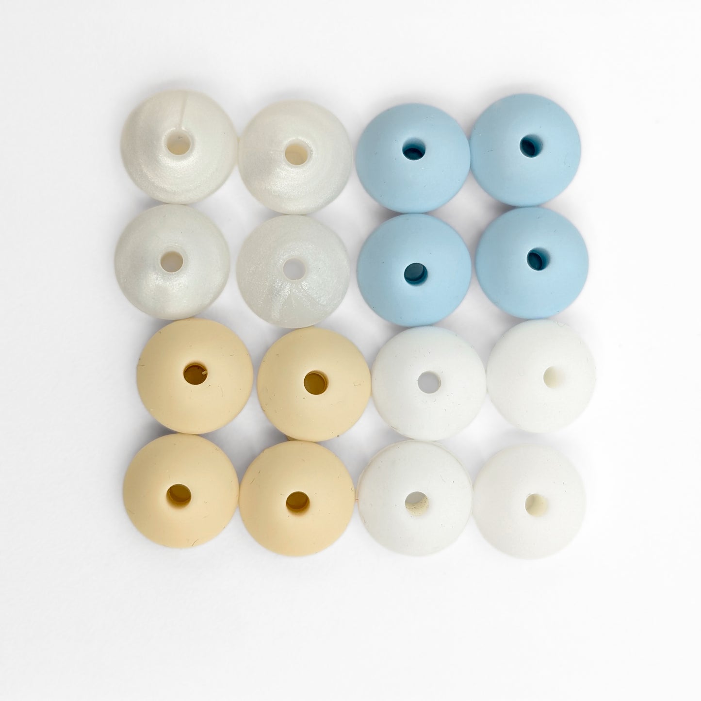 Needle Stoppers - Tin of 8 pairs, Flying Saucers