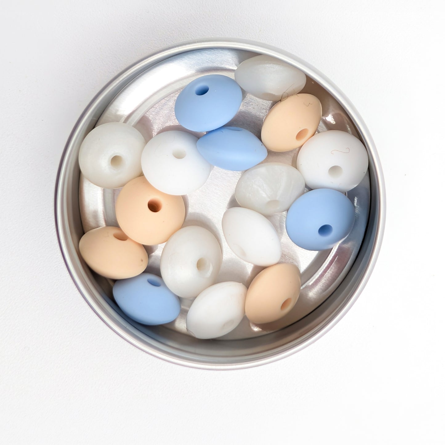 Needle Stoppers - Tin of 8 pairs, Flying Saucers