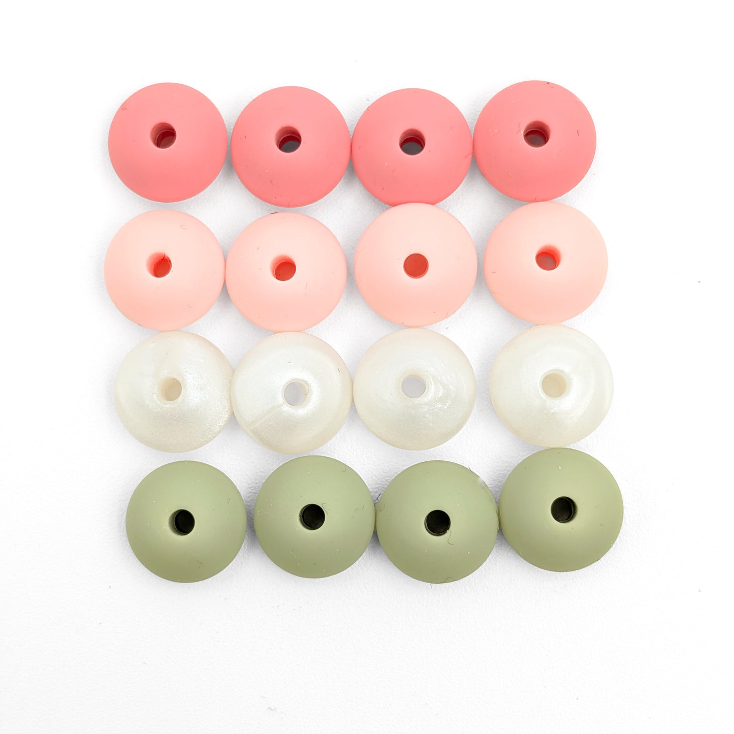 Needle Stoppers - Tin of 8 pairs, Flying Saucers