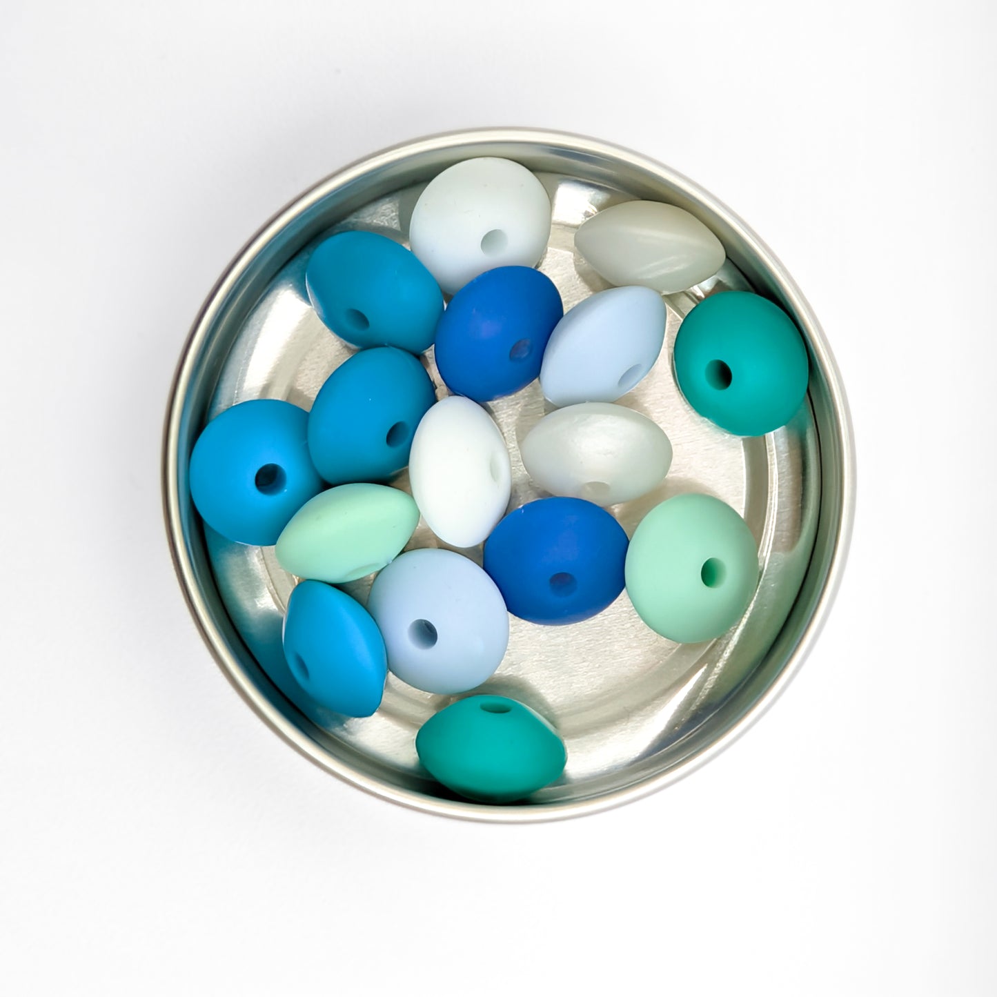Needle Stoppers - Tin of 8 pairs, Flying Saucers