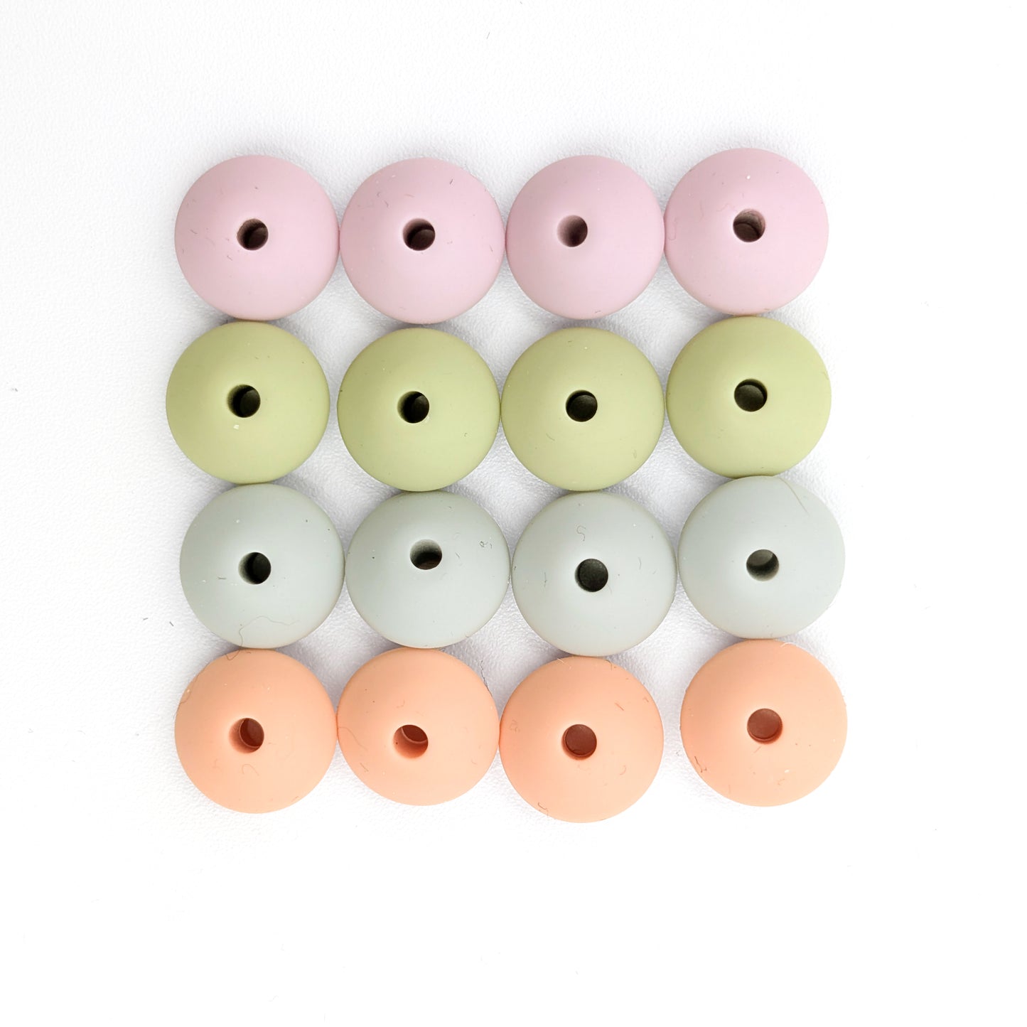 Needle Stoppers - Tin of 8 pairs, Flying Saucers