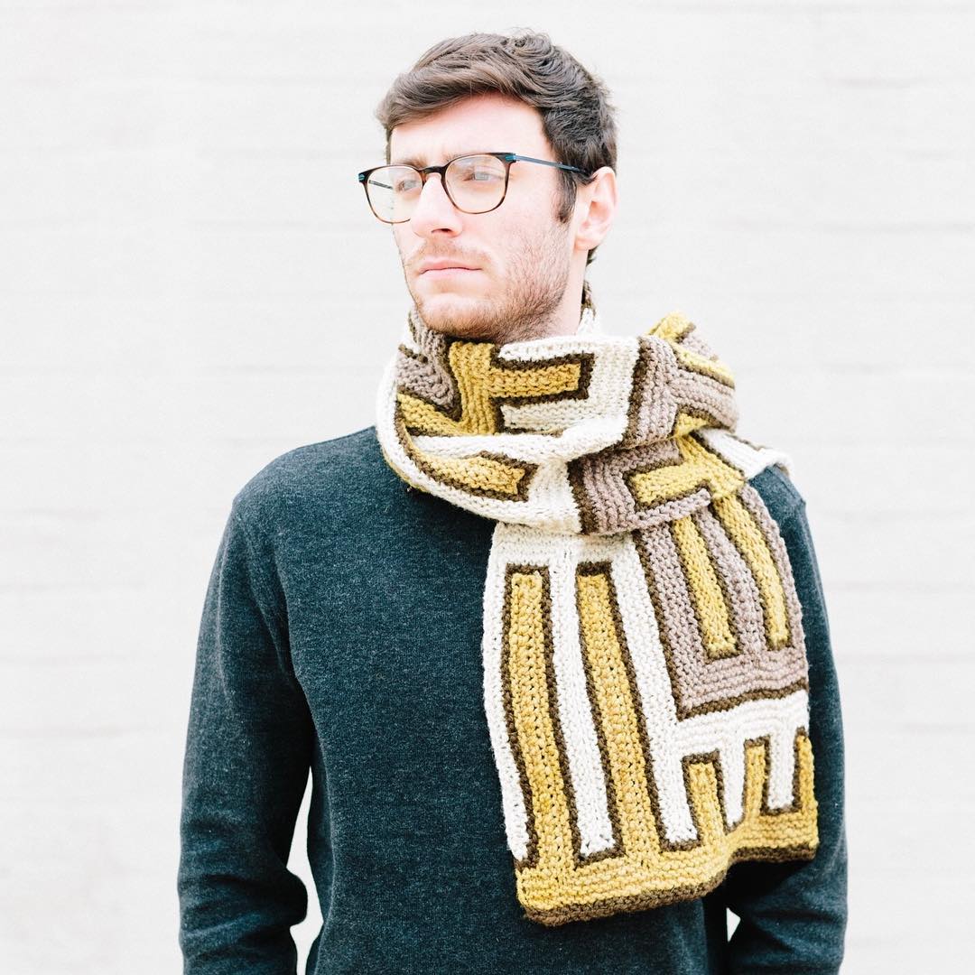 Hands Entwined Scarf  Knitting Pattern